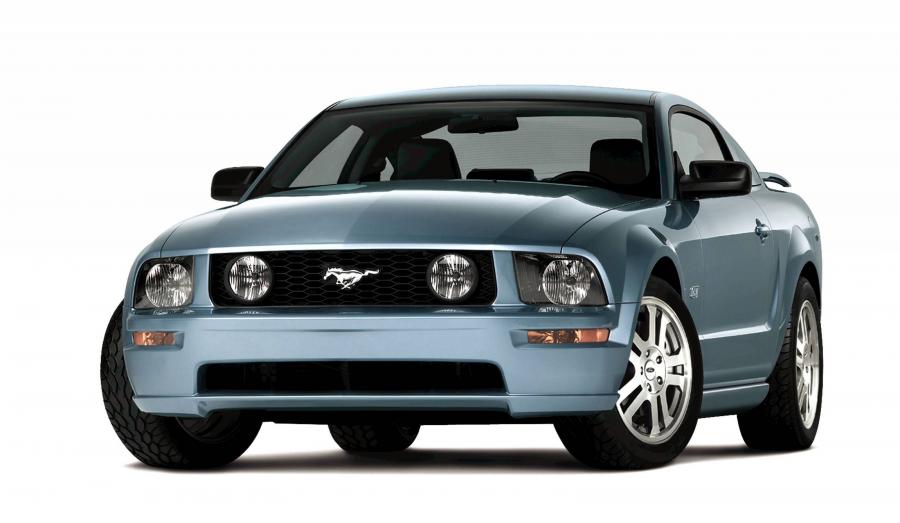  Ford Mustang GT 2005 года  (фото 185 из 209)